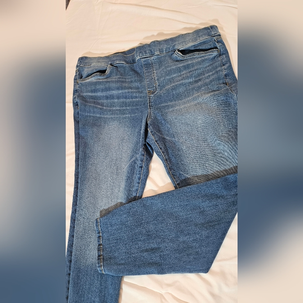 Sonoma women's pull on jeans 18w